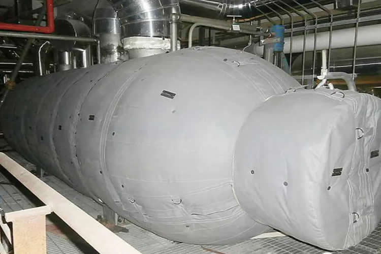再沸器保溫,再沸器<a href=http://www.s1419.cn/e/tags/?tagname=%E4%BF%9D%E6%B8%A9%E5%A5%97 target=_blank class=infotextkey>保溫套</a>,<a href=http://www.s1419.cn/e/tags/?tagname=%E6%8D%A2%E7%83%AD%E5%99%A8%E4%BF%9D%E6%B8%A9 target=_blank class=infotextkey>換熱器保溫</a>